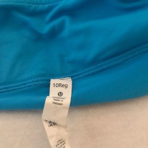 Lululemon blue multi athletic skort